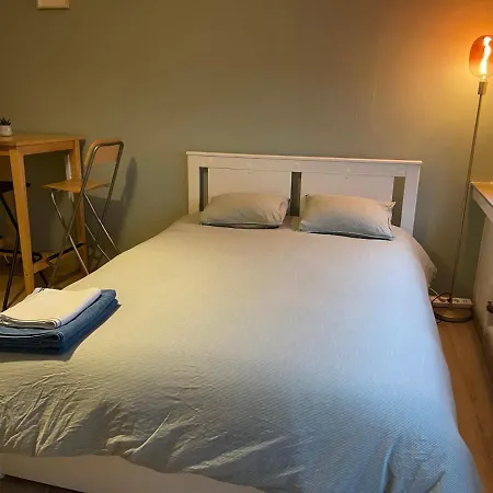 Apartmán Train Station *